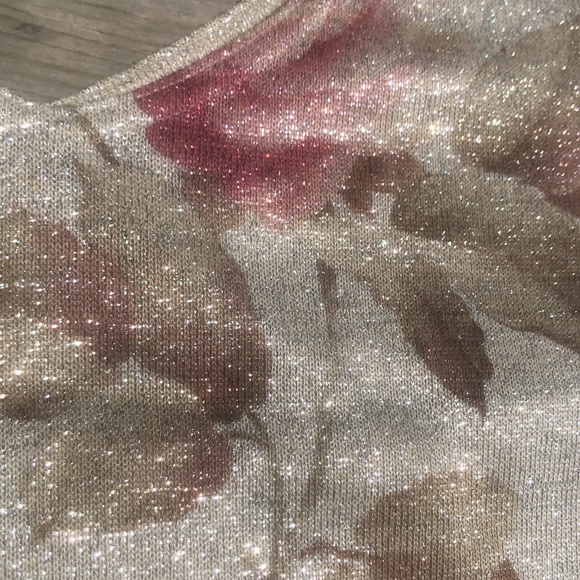 90's cottagecore rose knit tank top - Picture 2 of 5